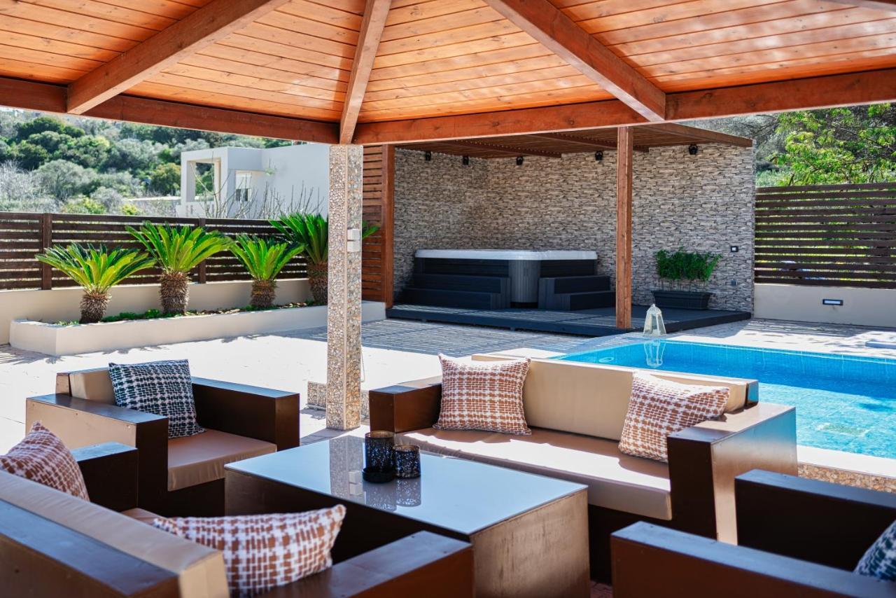 Maria'S Luxurious Villa In Koskinou Koszkinú Kültér fotó