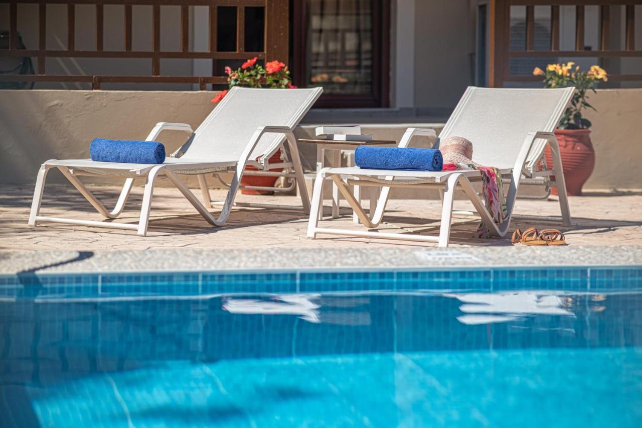 Maria'S Luxurious Villa In Koskinou Koszkinú Kültér fotó