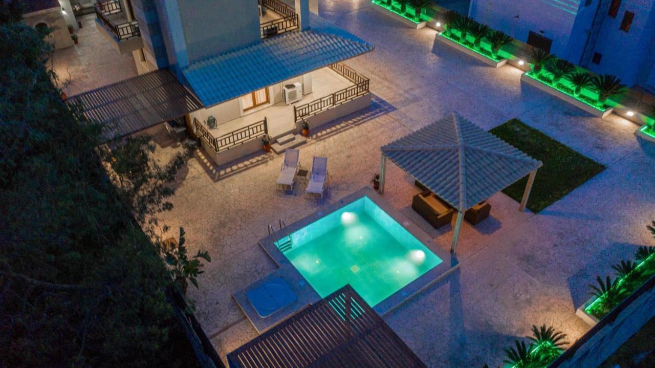 Maria'S Luxurious Villa In Koskinou Koszkinú Kültér fotó